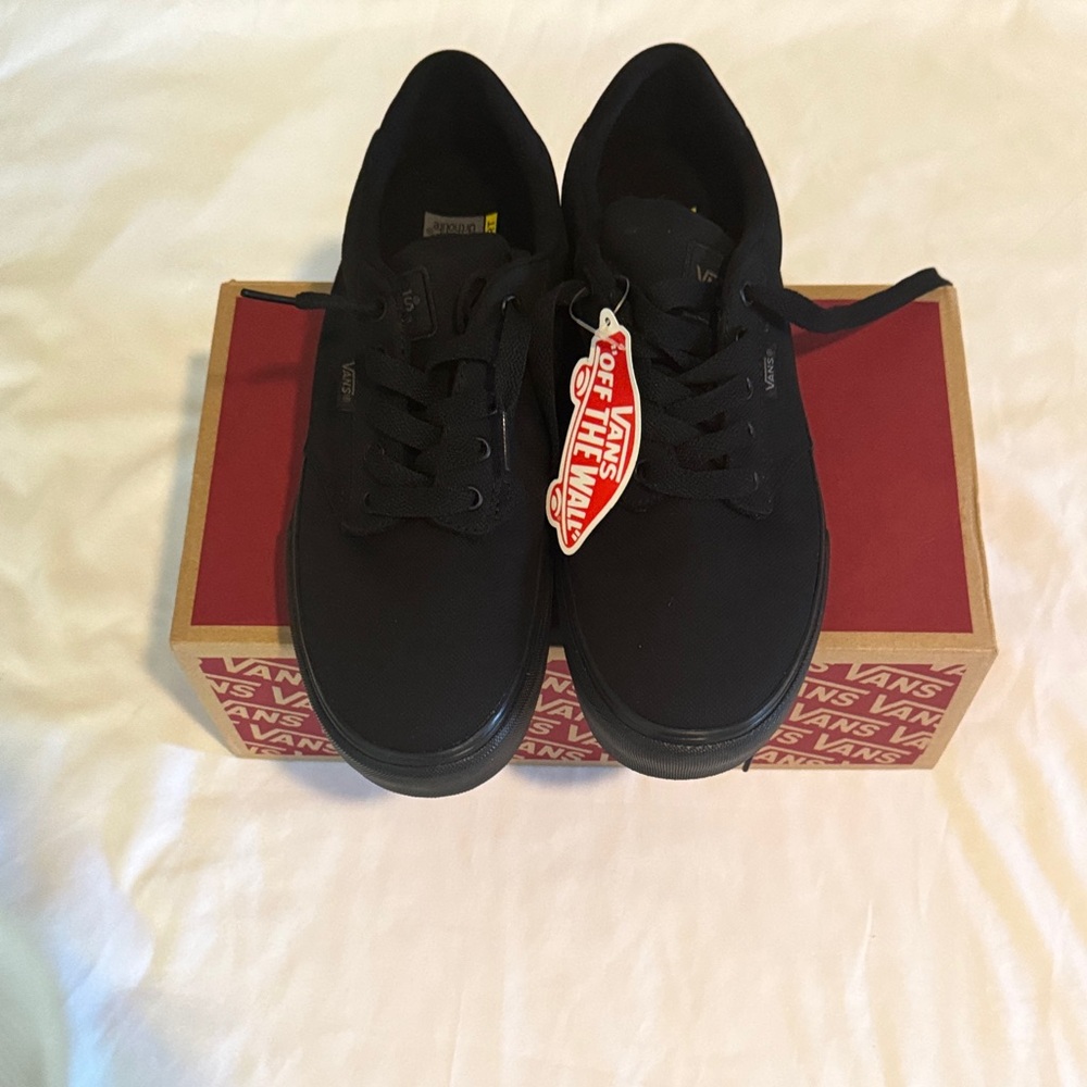 Vans Men's Classic Black Sneakers